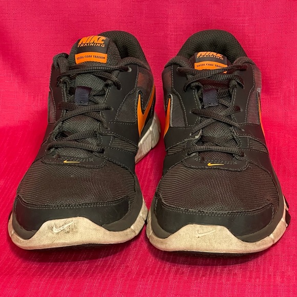NIKE TRAINING SNEAKERS DARK GRAY & ORANGE SIZE 8.5 - Picture 3 of 13